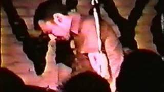 Jawbreaker 13 Shield Your Eyes 6-15-93 Vino's Little Rock, A