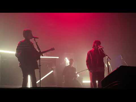 9/26 Tegan and Sara - I Can’t Grow Up w/ Tiny Mess Up ❤️✨ (Acoustic) @ Capitol Centre, NB, ON 4/6/24