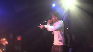 DYME A DUZIN PERFORMS "SWANK SINATRA" LIVE IN LONDON