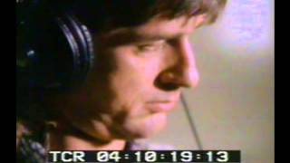 Mike Oldfield - The Making of Tubular Bells II - 07 Bass 2