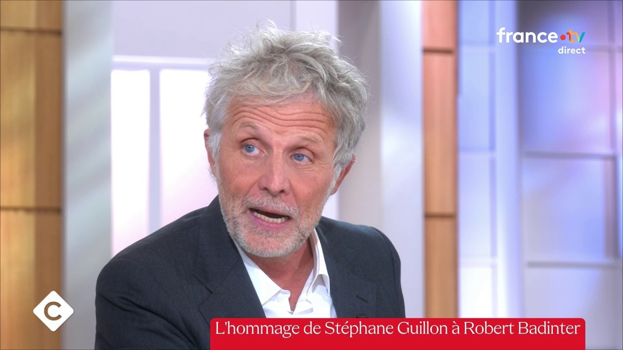 Stéphane Guillon dans la peau de Robert Badinter