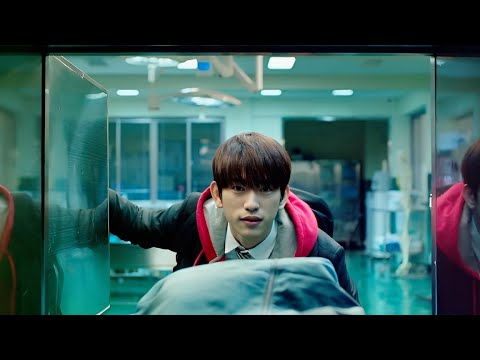 The Genius Detective Only Needs a Single Touch to See the Entire Filthy Past.