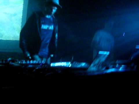 STREZ @HARDCORE MAKES ME SICK meets ASTROFONIK.AVI