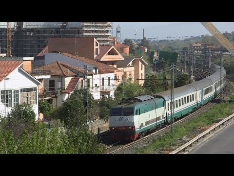 IC 533 con E.444R.043 - IC 533 with E.444R.043