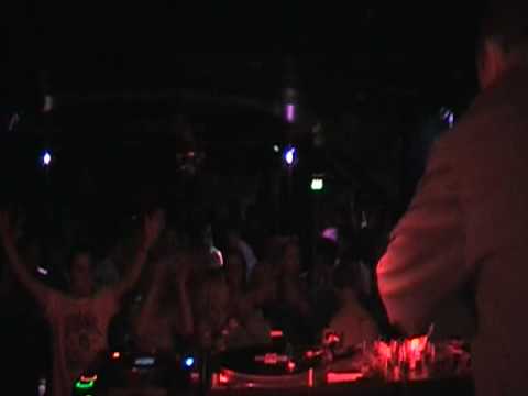 DJ Pressure Live @ Revamped promotions old school night Radio city