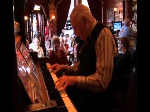 Johnny Maddox - I Want to Be in Dixie & At the Mississippi Cabaret