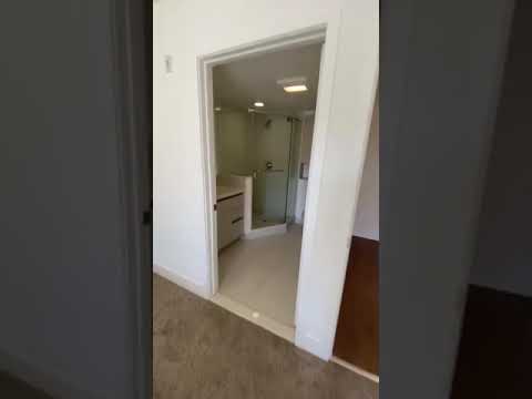 1539 Beloit Ave PH12