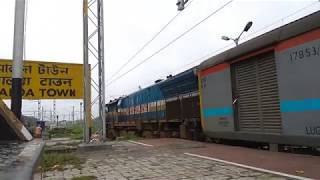 preview picture of video '12504 Dn AGTL-BNC Humsafar Express Departing From Malda Town'