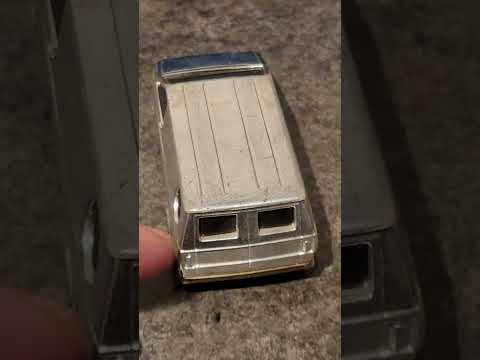 Hot Wheels 1976 Sizzlers II Redline Vantom silver van found thrifting at Mission Thrift store