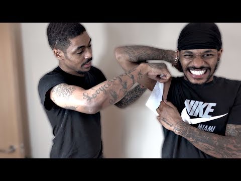 HOW WELL DO WE KNOW EACH OTHER? ft MY COUSIN MAYHEM!! (BAD IDEA!)