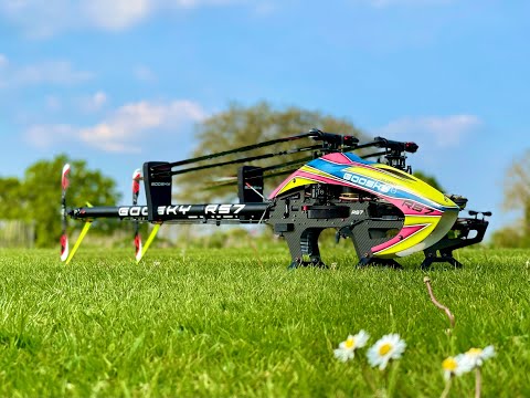Goosky RS7 - 2300RPM!! - 3D over long grass - Adam Turner