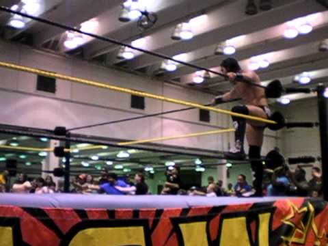 Seth Rollins and Richie Steamboat Intros