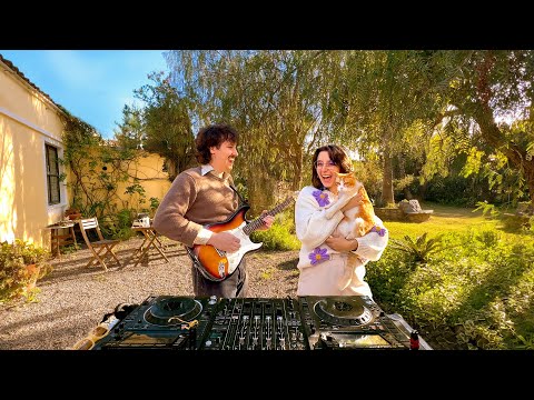 Cozy Jazz House Music Mix - Peaceful Garden Dinner  | Chillout Raclette Evening Playlist