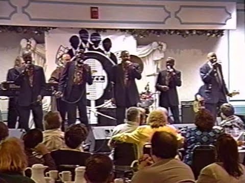 Leon Peels of the Blue Jays with the Calvanes "Lovers Island"  Live - 1997