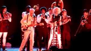 David Byrne & St. Vincent - Optimist (Live in Copenhagen, August 22nd, 2013)