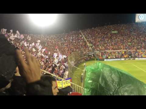 "Cerro 2-0 DIM Canción Nueva: Cerro sos mi vida mi pasión un sentimiento" Barra: La Plaza y Comando • Club: Cerro Porteño