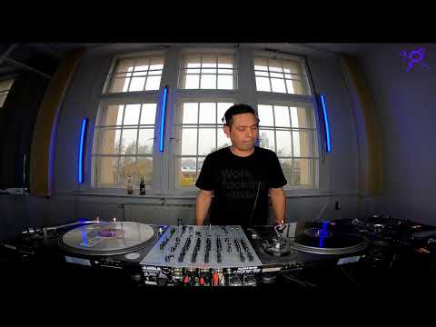 PATTERN: Selection 82 - Lenny Posso - 4 PM