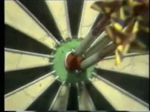 Eric Bristow & John Lowe - Hit 3 Bullseye's Each