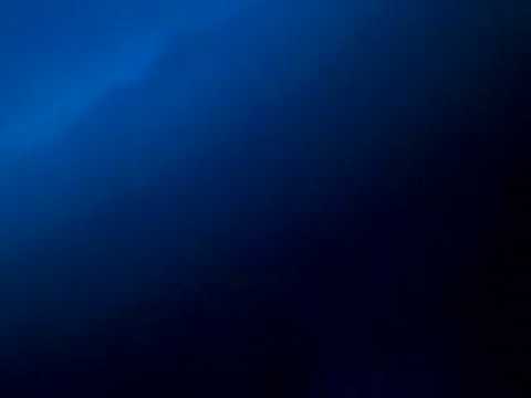 Shelf Cloud leading a severe thunderstorm with strong winds