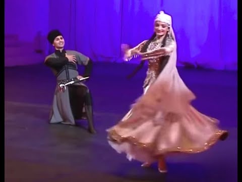Beautiful Azerbaijani Folk Dance "Naz Eleme" Popular Wedding Dance