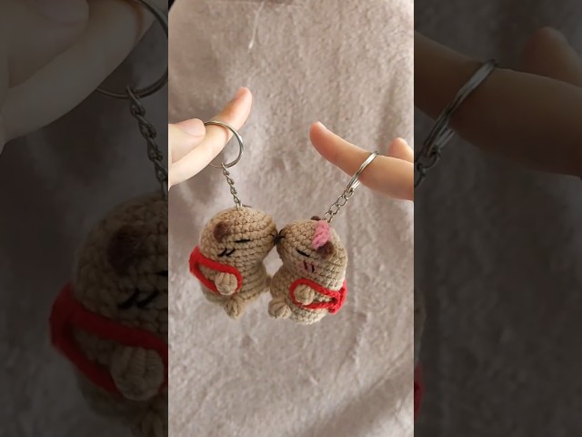 Vídeo relacionado con ZYMGUO 2 Piezas-Nuevo Hogar Nuevas Aventuras-Puzzle Llavero,Regalos día de San Valentín,Navidad,Regalos de Cumpleaños (2)