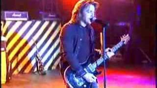 Stryper - Live in Puerto Rico 2004 - 3 Calling On You