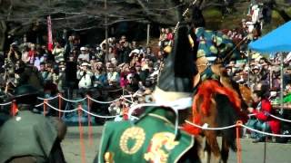 preview picture of video '町田 流鏑馬（やぶさめ） 町田時代祭り 2010 -- Yabusame at the Machida Jidai Festival'
