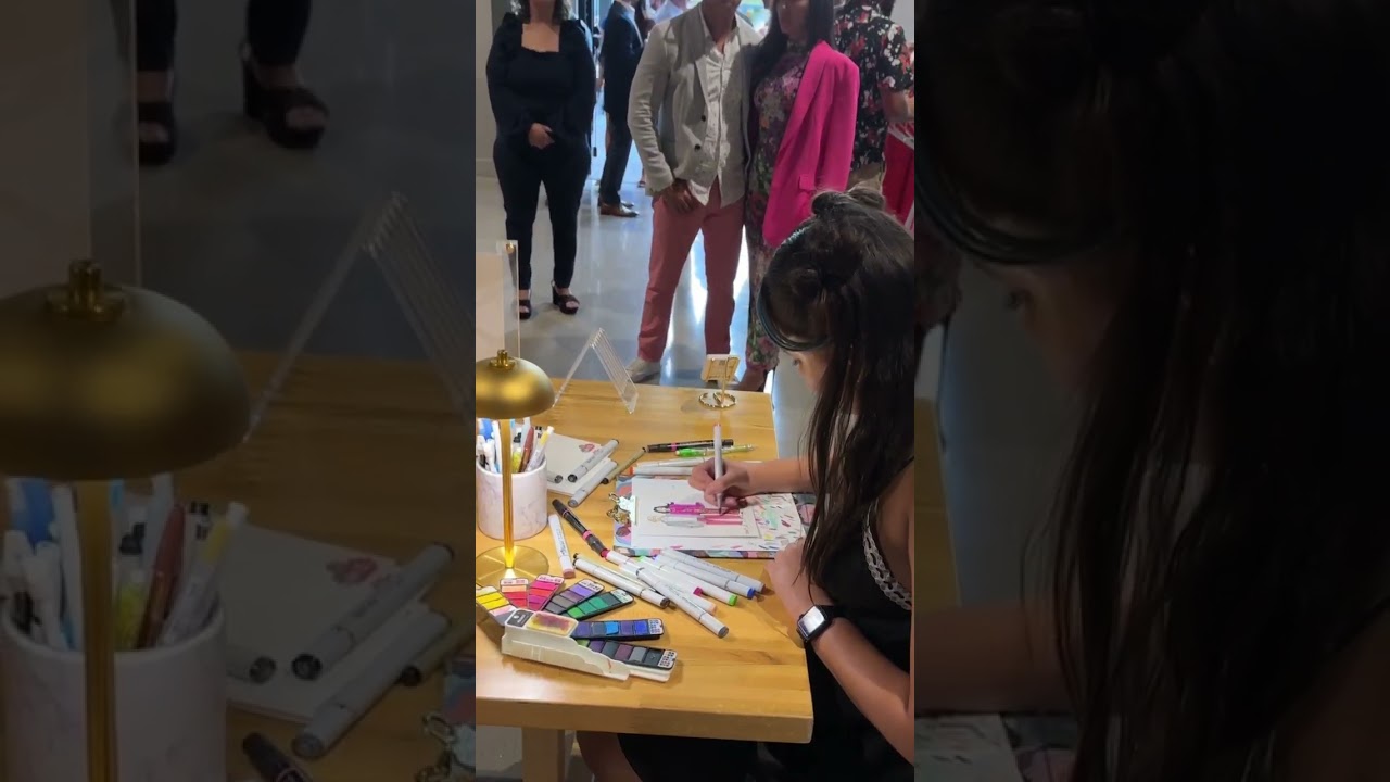 Promotional video thumbnail 1 for Fashion Sketches