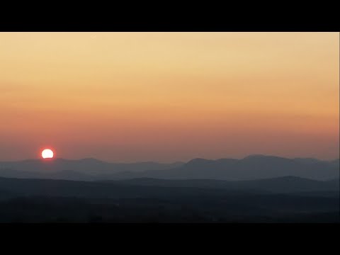 Why the sun and moon can appear red closer to the horizon