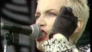 Eurythmics - Here Comes The Rain Again (Live At Mandela Concert 1988)