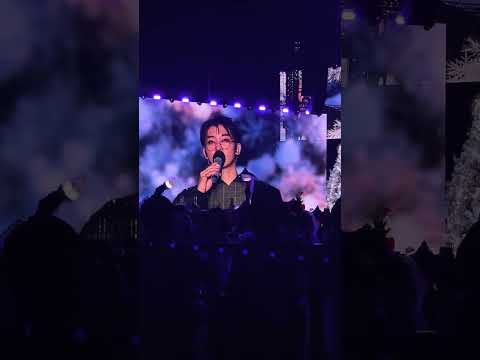 221228 SEVENTEEN (세븐틴) DARL+ING (DARLING) @ BE THE SUN JAKARTA ADDITIONAL SHOW [FANCAM]- IN THE RAIN