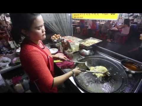 Street Food Tour in Chinatown
