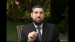 "איך לעקוף את מידת הדין ולקבל מה שרוצים" - קצר ולעניין עם הרב אליהו עמר (הרב אליהו עמר) - התמונה מוצגת ישירות מתוך אתר האינטרנט יוטיוב. זכויות היוצרים בתמונה שייכות ליוצרה. קישור קרדיט למקור התוכן נמצא בתוך דף הסרטון