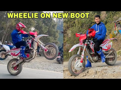 Unboxing my New Dirt Boots | EXPLORING - Hidden Offroad