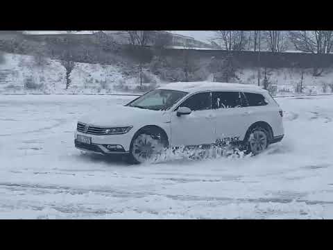 VW PASSAT ALLTRACK DRIFT  IM SCHNEE