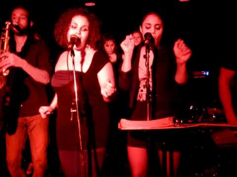 The Digs - Medley Variety @ Cherry Cola [Toronto, Ontario (Canada)]