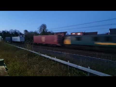 (4K) 90014+90041 at Euxton Balshaw Lane on 4M80 13th April 2022