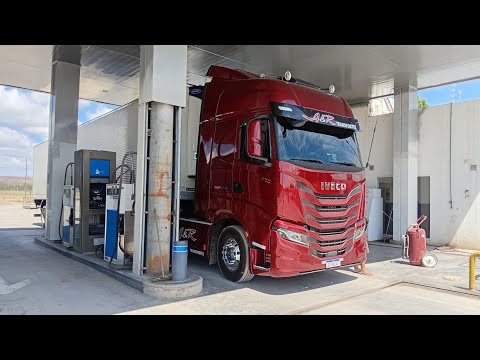 UN CAMION IVECO BRASILERO EMPRESA COOPER SEARA QUE ME SUBI LAS LAJAS NEUQUEN ARG VIDEO 12.052 🇧🇷😎 .