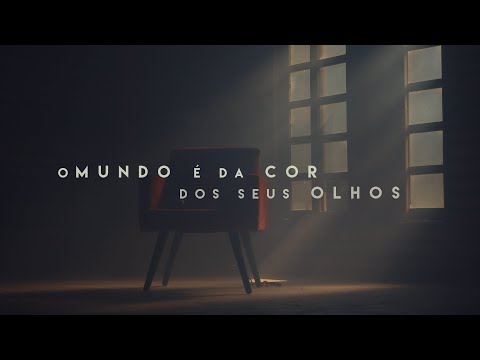 O Mundo É Da Cor Dos Seus Olhos - Alex Ferrera