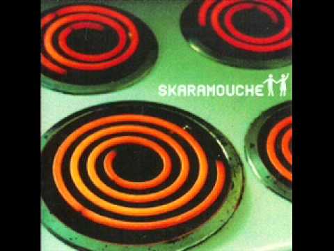 Skaramouche - Space Invaders