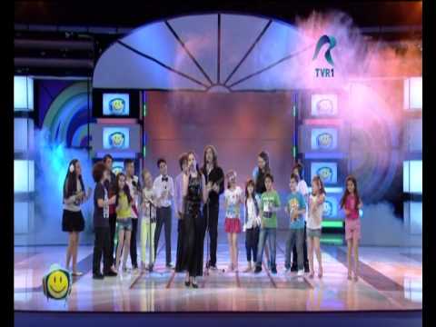 Televiziunea Copiilor 09.06.2012 - Cenusareasa - Teodora Gaitanovici, Laurentiu Cazan.avi