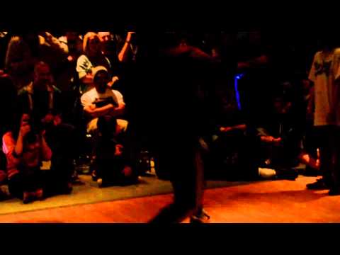 Style Corrupt 2 VS Legz - Top 16 - South Flavor Jam 2013