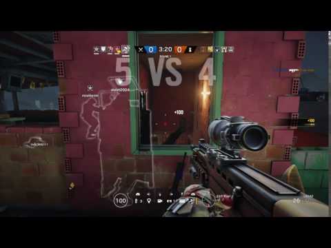 Jumpscaring Caveira