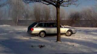 preview picture of video 'Playing in the Snow with my Audi A6 Quattro 2.8'