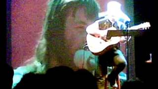 Leon Gieco - Hombres de Hierro