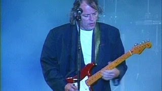 Video thumbnail of "Pink Floyd - Shine On You Crazy Diamond 1990 Live Video"