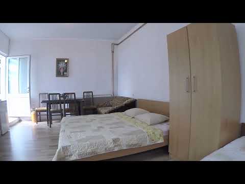 ЗЕНОВА - Стаи с баня, паркинг, интернет, тераса с изглед към езерото Вила Охрид Студио с изглед към , Стаи със санитарен възел 7 € на човек Студио Охрид апартаменти Рача стая, частни квартири в града Ohrid, Mакедония - Video