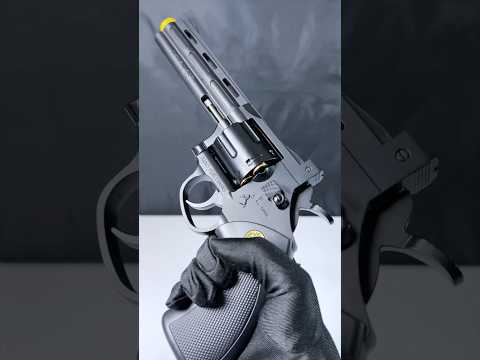 Revolver gelblaster! Who needs this gel blaster? #toys #gelblasters #toyguns