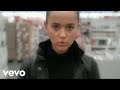 Brodka - Znam Cie Na Pamiec 