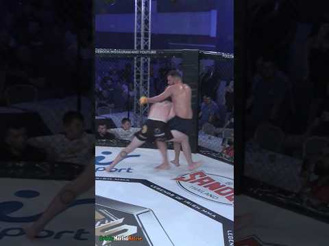 Darragh Kelly's takedown @ #clanwars47